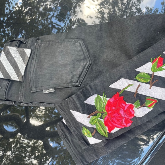 Offwhite jeans